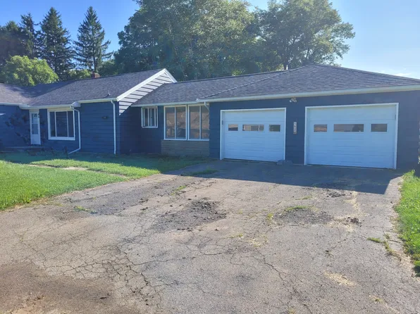 162 Woodlawn Dr, Westfield, PA 16950