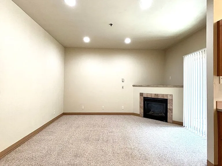 1727mi — Photo 10