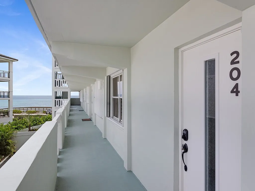 2 bed, 1250 sqft, $3,000 — Photo 3
