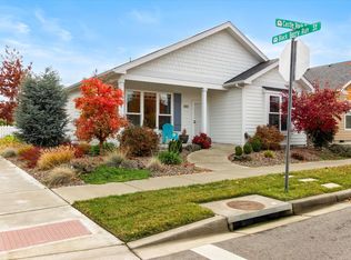 401 Castle Rock Dr, Central Point, OR 97502