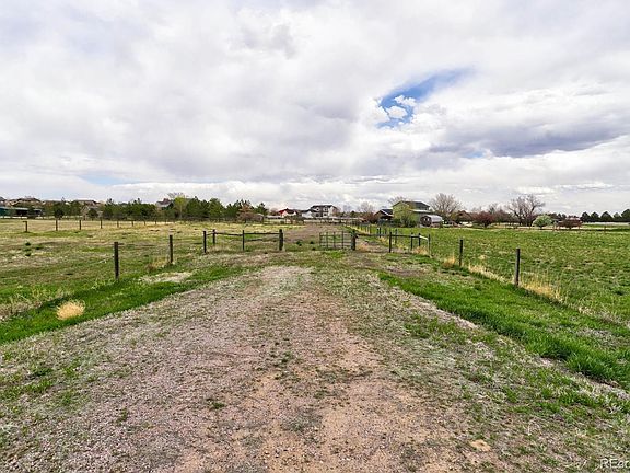 3rd image of 32 Algonquian Street LOT 2