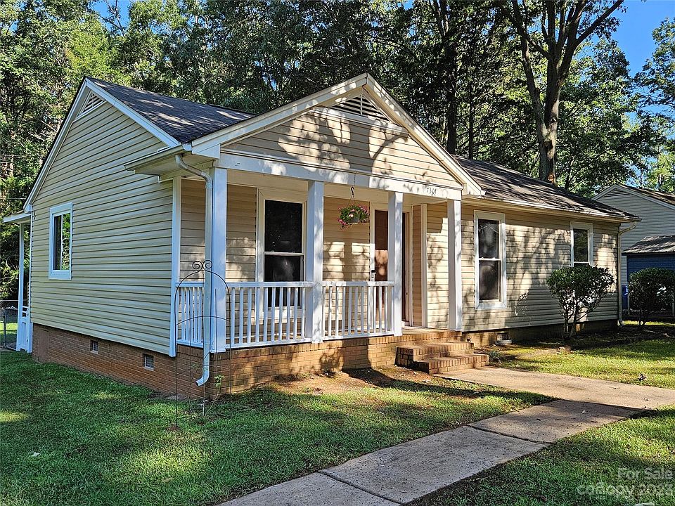 1st image of 7301 Lancashire Dr