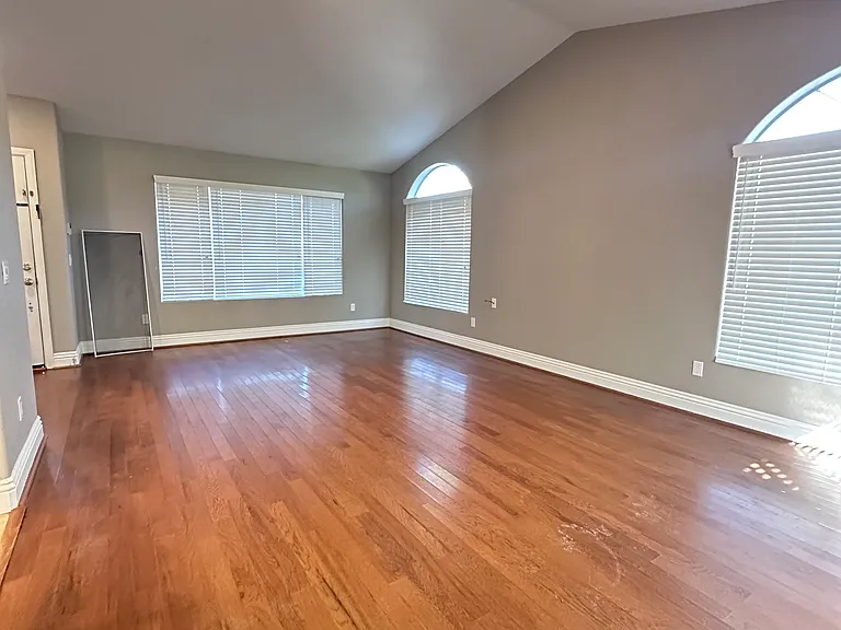 2123 Deland Ct — Photo 13