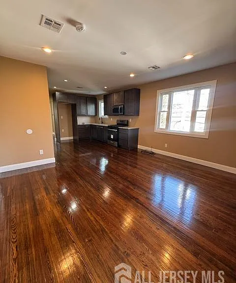 71 Prospect Ave #73 — Photo 4