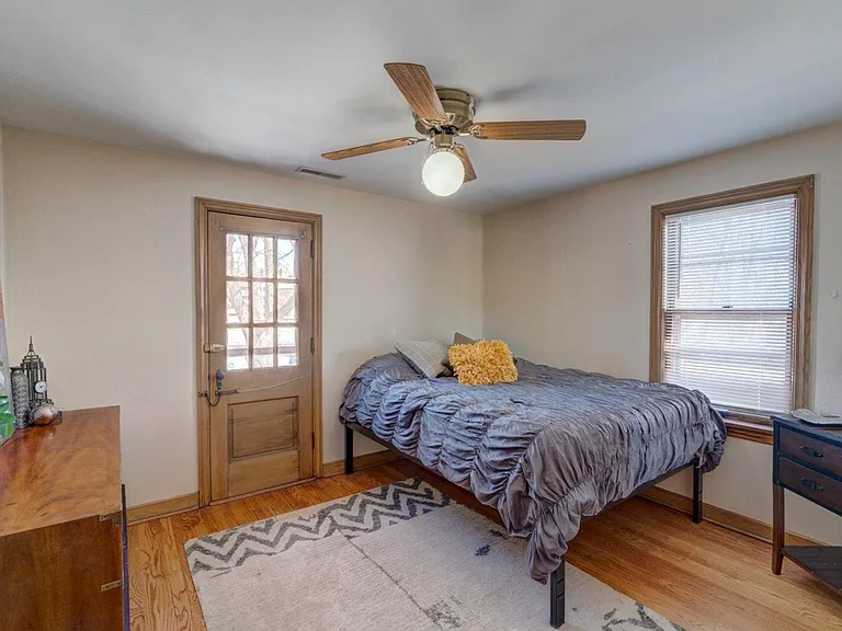 2632 Stevens St — Photo 8