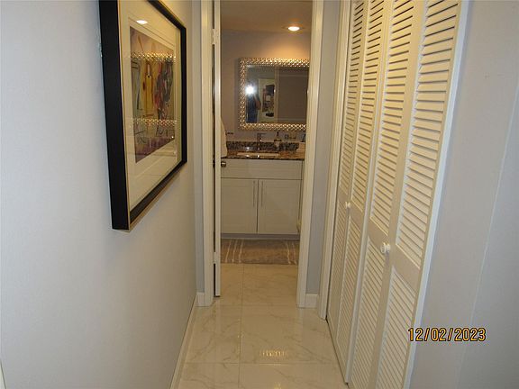 5th image of 3050 N Palm Aire Drive #806