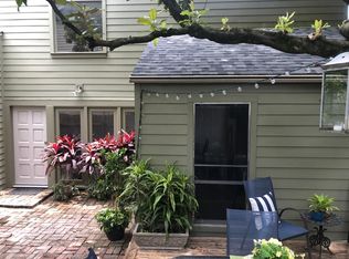 5812 Camp St, New Orleans, LA 70115