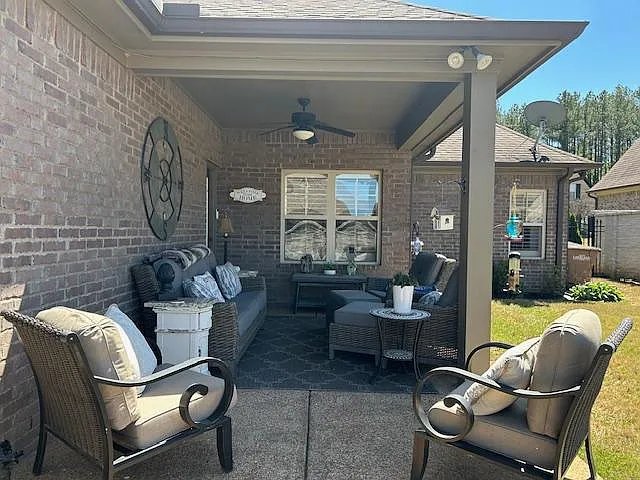 10394 Twisting Pine Ln — Photo 16