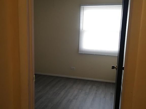 5th image of 1291 N Glen Cir