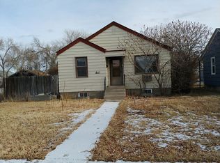 645 N Bernard St, Powell, WY 82435