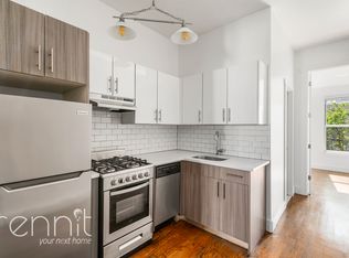 377 Manhattan Ave APT 2R, Brooklyn, NY 11211