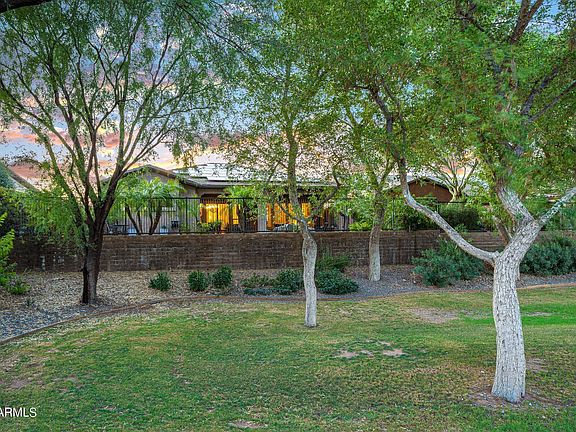 4th image of 13045 W DESERT VISTA Trail