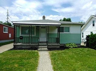 5410 Croissant St, Dearborn Heights, MI 48125