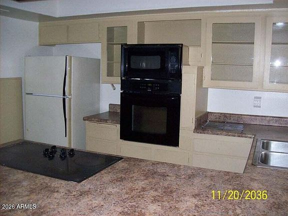 4th image of 6549 N 44th Avenue