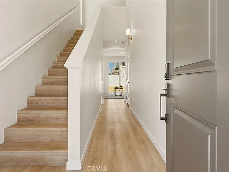 10665 Alborz Ct — Photo 4