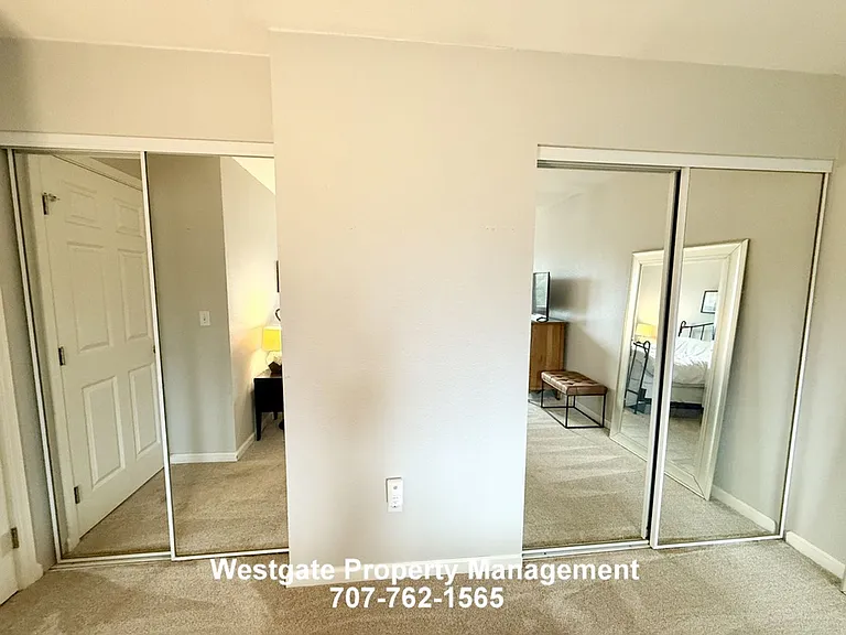 142 Cherry St — Photo 9