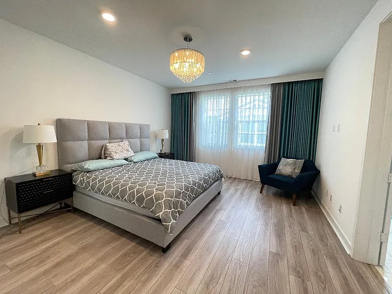 12136 Summer Ln — Photo 4