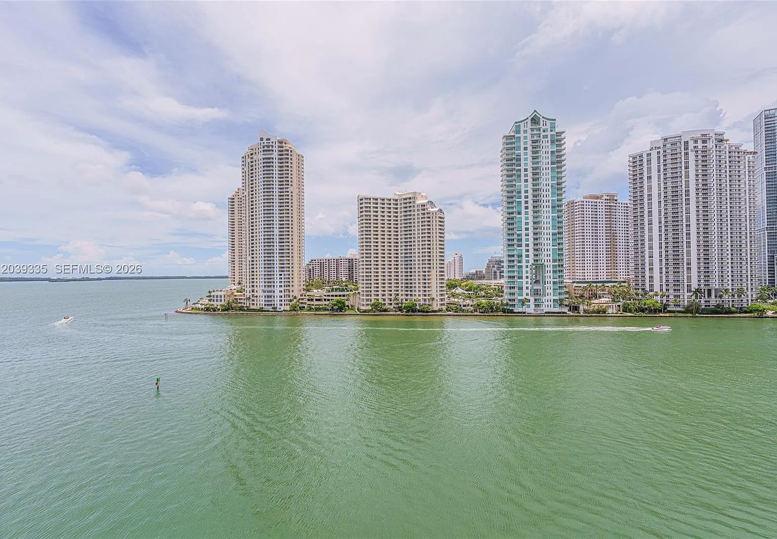 3 bed, 1792 sqft, $5,800 — Photo 2