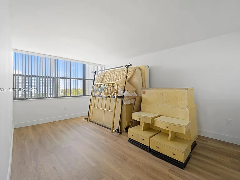 1300 NE Miami Gardens Dr #621E — Photo 21