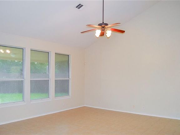 5th image of 905 N 51st St