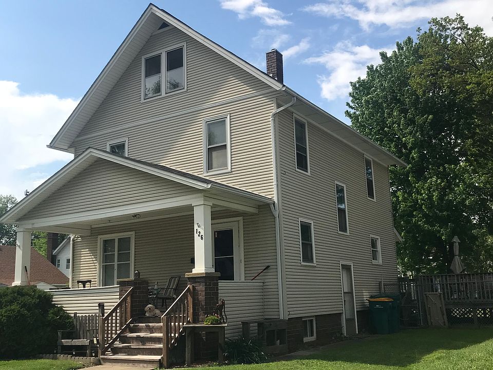 1st image of 126 Pearl St