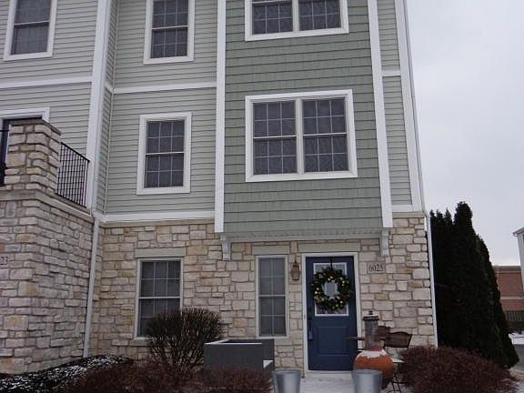 2nd image of 6025 Canyon Creek Dr