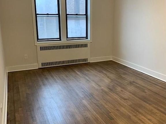 4th image of 32 Clarkson Ave #6H