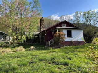 174 Warren Creek Rd, Candler, NC 28715