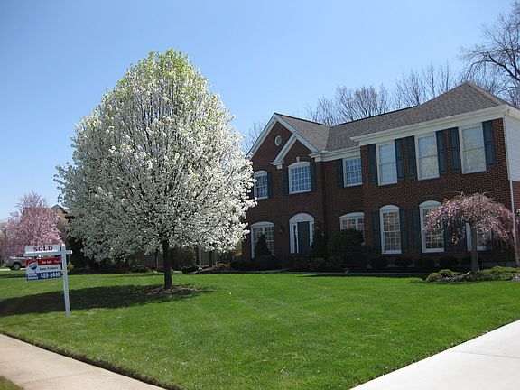 2nd image of 570 Belle Meade Farm Dr