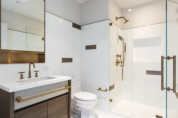 Rented by Kaplan & Kim Real Estate Inc | media 32