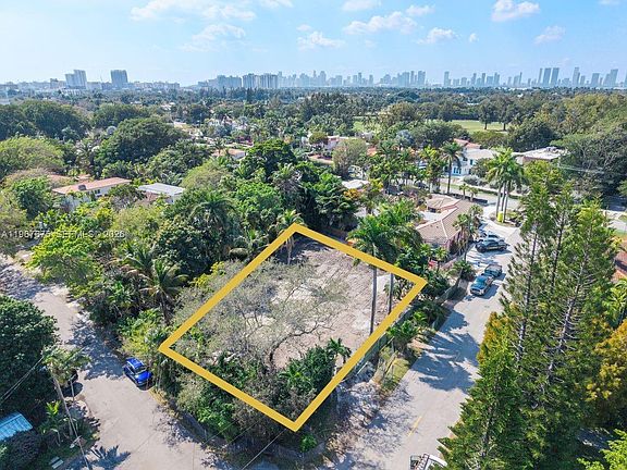 5th image of 2880 Fairgreen Dr