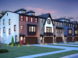 2555 James David Way, Alexandria, VA 22306