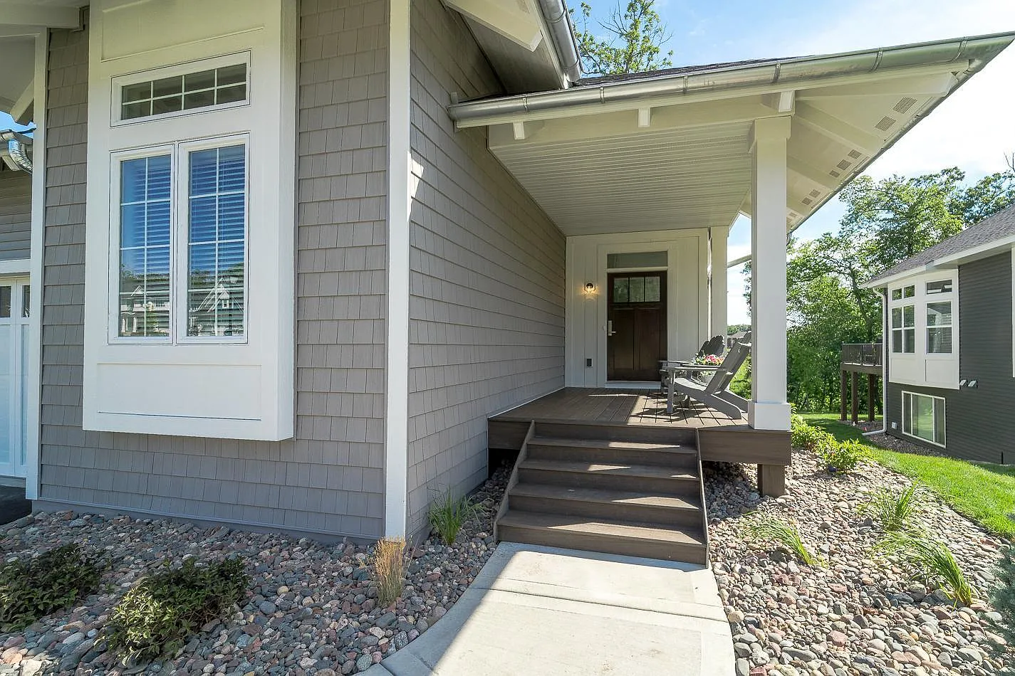 5175 Ranchview Ln N — Photo 3