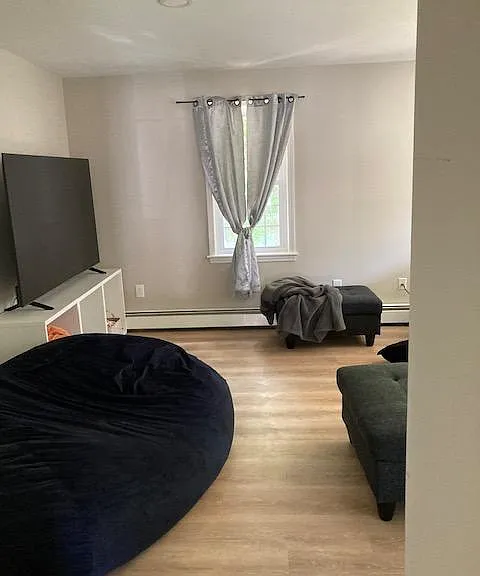 18 Dexter St #B — Photo 6