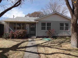 908 S 6th St, Artesia, NM 88210