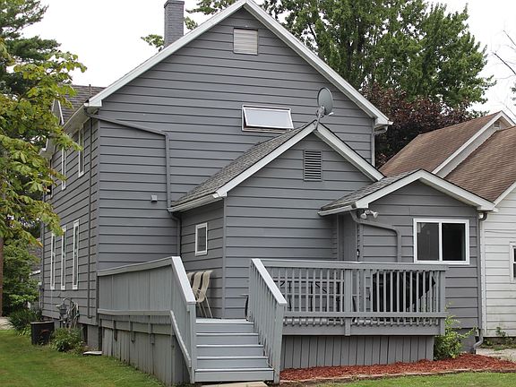 4th image of 208 Jay St