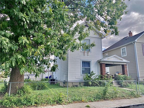 3rd image of 66 York Ave