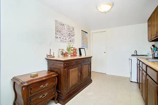 Rented by Compass | media 8