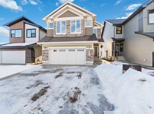 2211 4th Ave SW, Edmonton, AB