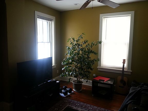 2 floor Living Room