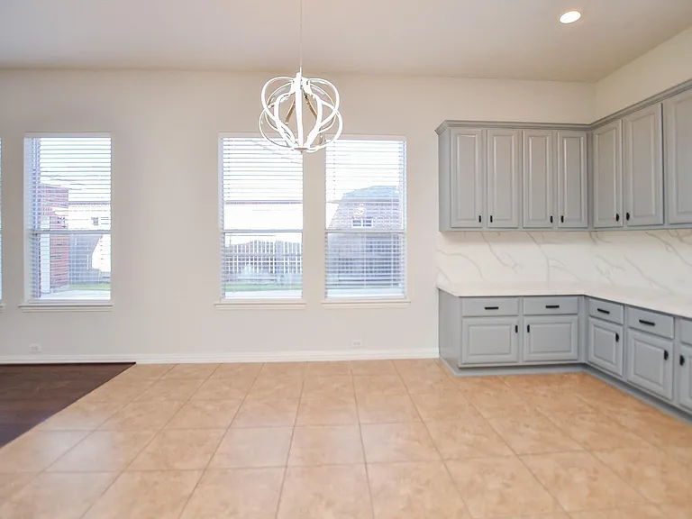 4315 Village Forest Dr — Photo 16