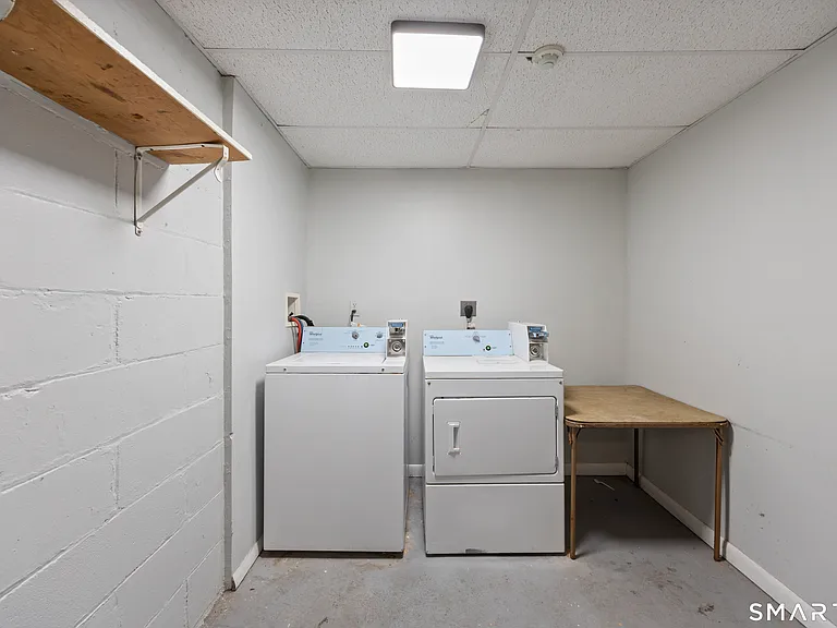60 Center St #10 — Photo 15