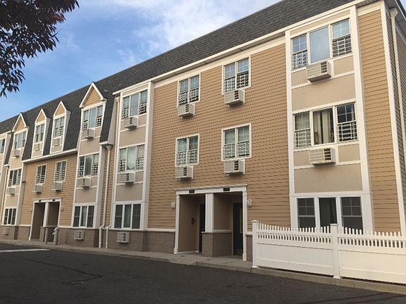 5th image of 9202-9280 Holland Ave #02C