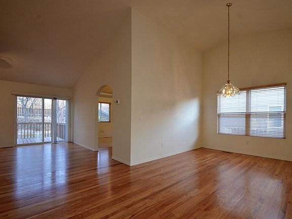 5th image of 8415 Cooper River Dr
