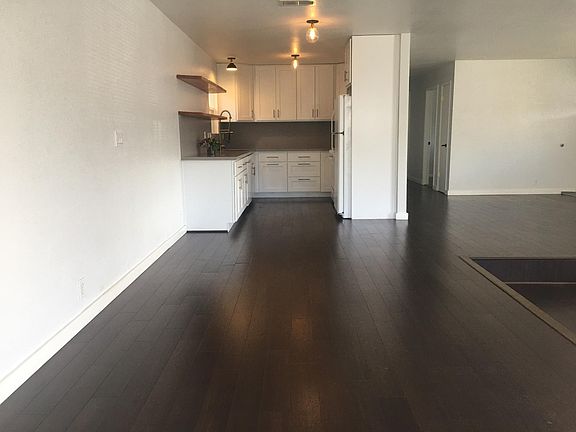 4th image of 361 Lake St