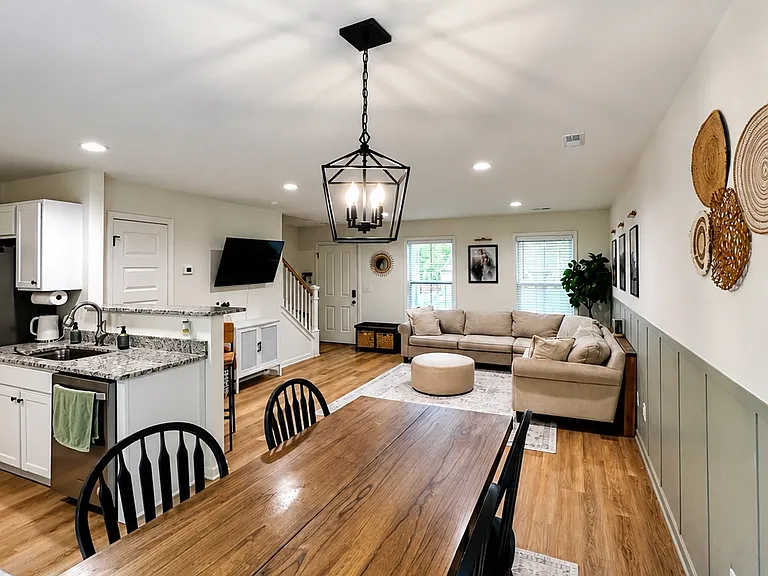 8830 Spindlewood Ln — Photo 20
