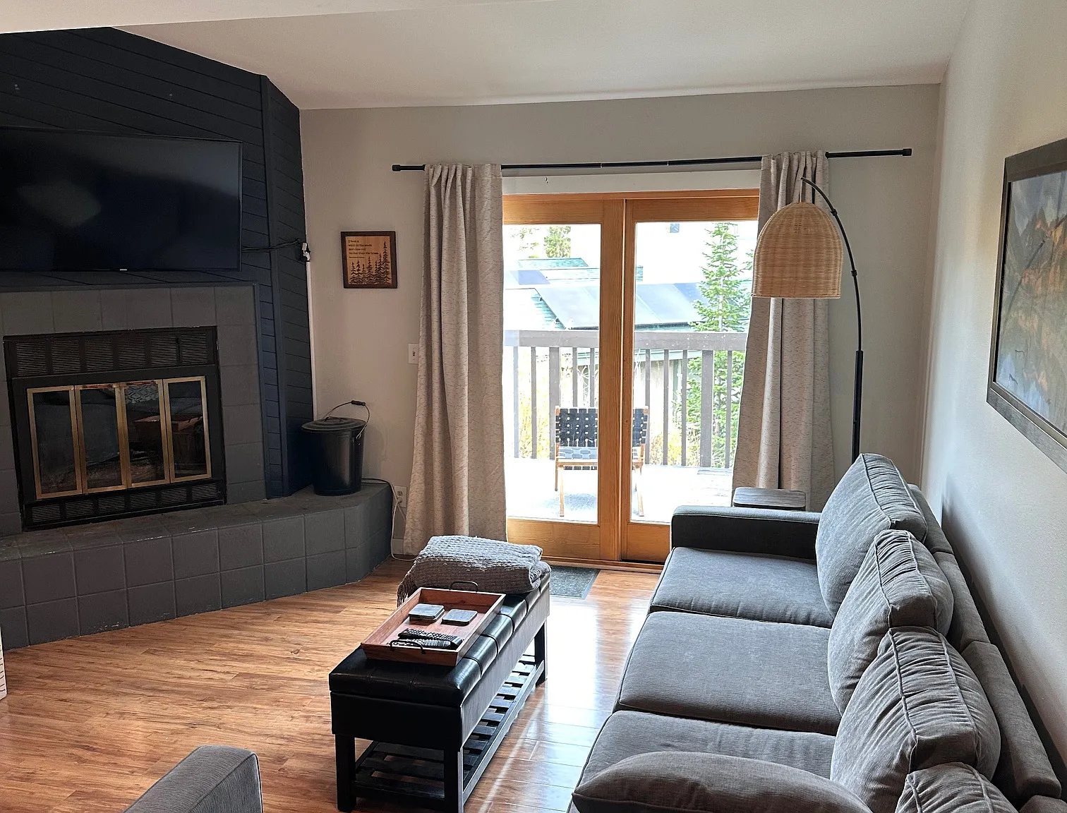 3 bed, 2142 sqft, $6,000 — Photo 2