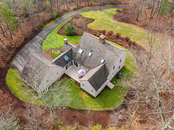 136 Mountain Spring Road