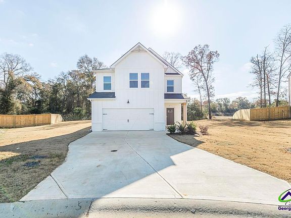 2nd image of 108 Corn Field Cir