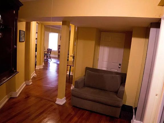 2nd image of 1356 E Olive Way APT B1